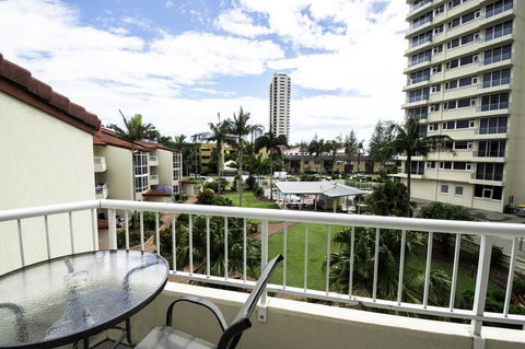 Key Largo Holiday Apartments - Accommodation Mount Tamborine 5