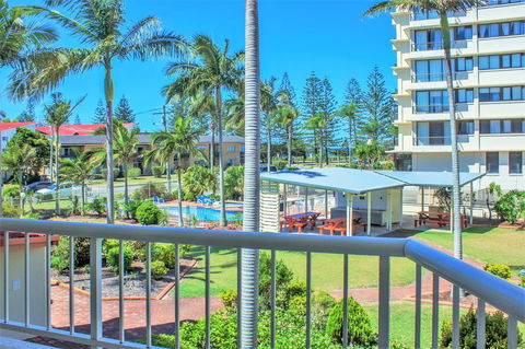 Key Largo Holiday Apartments - Accommodation Mount Tamborine 18