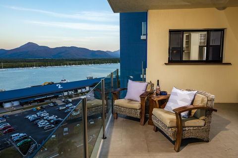 Jack And Newell Holiday Apartments - Accommodation Mount Tamborine 43
