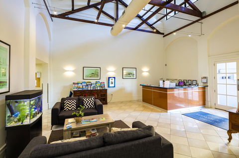 Jack And Newell Holiday Apartments - Accommodation Mount Tamborine 16