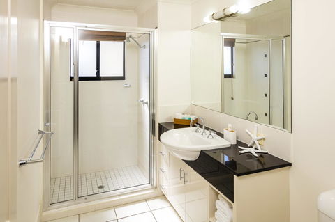 Jack And Newell Holiday Apartments - Accommodation Mount Tamborine 24