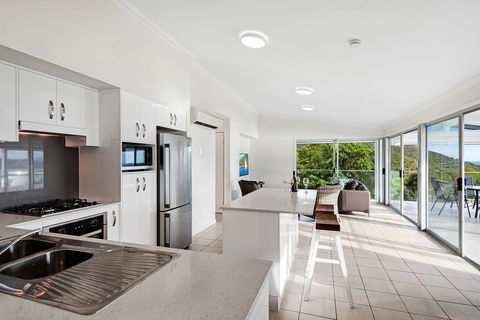 Oasis Apartments On Hamilton Island By HIHA - Accommodation Mount Tamborine 38