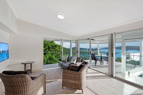 Oasis Apartments On Hamilton Island By HIHA - Accommodation Mount Tamborine 35