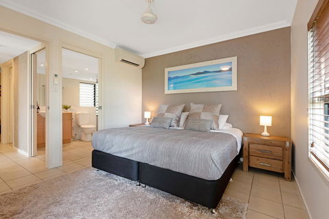 Oasis Apartments On Hamilton Island By HIHA - Accommodation Mount Tamborine 17