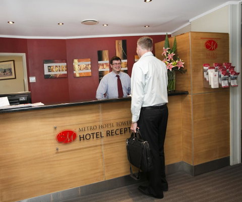 Madison Tower Mill Hotel - Accommodation Mount Tamborine 2