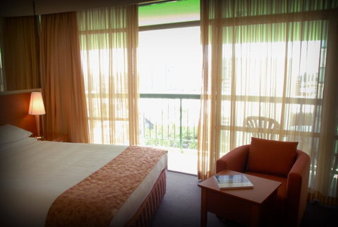Madison Tower Mill Hotel - Accommodation Mount Tamborine 23