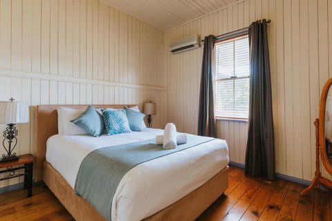 Apple Blossom Cottages - Accommodation Mount Tamborine 8