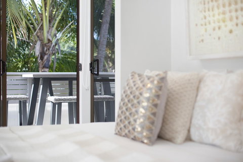 Tropical Reef Apartments - Accommodation Mount Tamborine 2