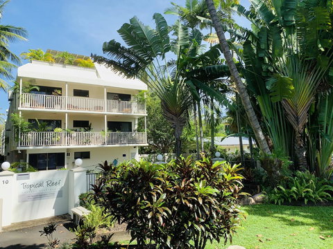 Tropical Reef Apartments - Accommodation Mount Tamborine 14