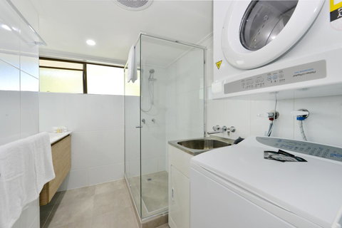 Tropical Reef Apartments - Accommodation Mount Tamborine 18