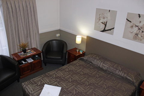 City Motor Inn - Accommodation Mount Tamborine 5