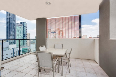Republic Apartments Brisbane City - Accommodation Mount Tamborine 15