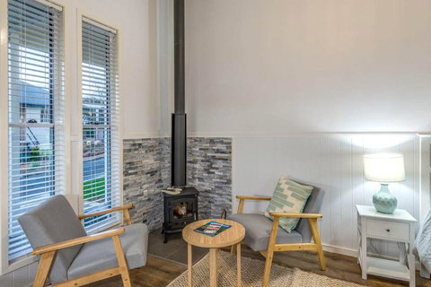 Hampton Estate Wines - Accommodation Mount Tamborine 1