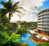 DoubleTree by Hilton Cairns - Accommodation Mount Tamborine