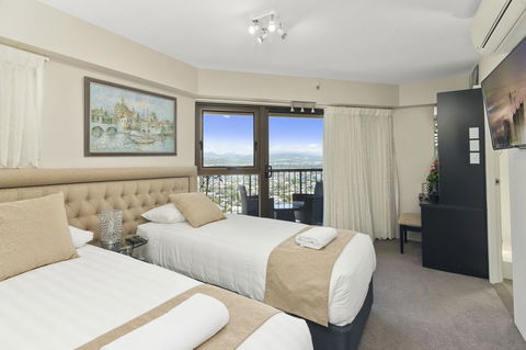 Burleigh Esplanade Apartments - Accommodation Mount Tamborine 34