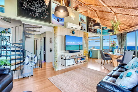 Burleigh Esplanade Apartments - Accommodation Mount Tamborine 5