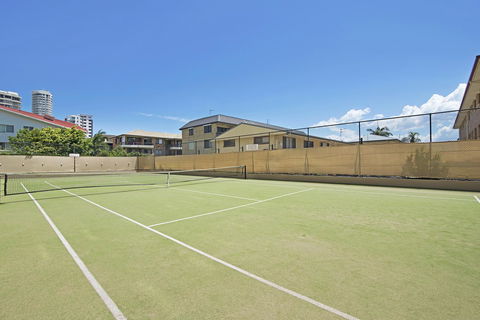 Burleigh Esplanade Apartments - Accommodation Mount Tamborine 15