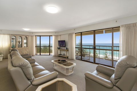 Burleigh Esplanade Apartments - Accommodation Mount Tamborine 37