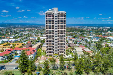 Burleigh Esplanade Apartments - Accommodation Mount Tamborine 13
