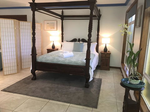 Taj On Byrnes - Private Luxury Apartment Mareeba - Accommodation Mount Tamborine 0