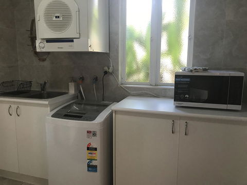 Taj On Byrnes - Private Luxury Apartment Mareeba - Accommodation Mount Tamborine 12