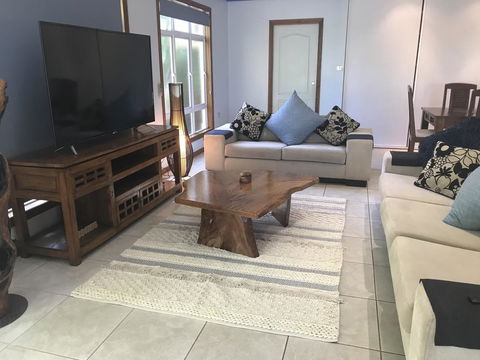 Taj On Byrnes - Private Luxury Apartment Mareeba - Accommodation Mount Tamborine 7