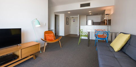 Swell Resort Burleigh Heads - Accommodation Mount Tamborine 11