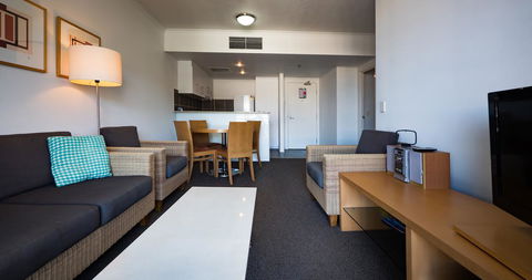 Swell Resort Burleigh Heads - Accommodation Mount Tamborine 43