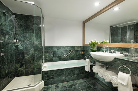 Sofitel Gold Coast Broadbeach - Accommodation Mount Tamborine 2