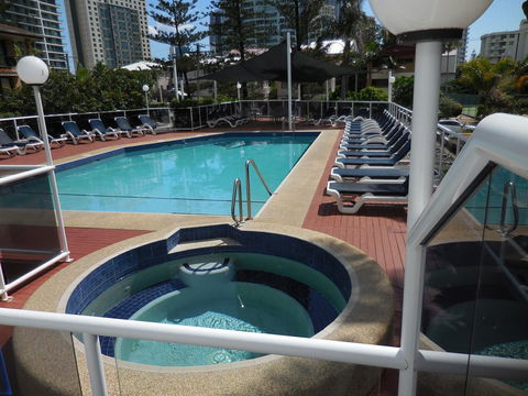 Surfers Century Oceanside Apartments - Accommodation Mount Tamborine 28