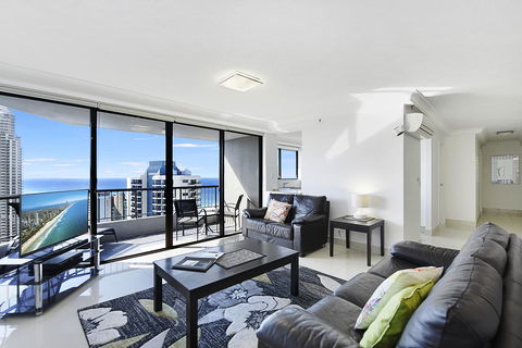 Surfers Century Oceanside Apartments - Accommodation Mount Tamborine 0