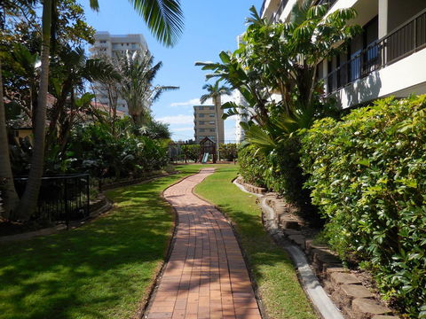 Surfers Century Oceanside Apartments - Accommodation Mount Tamborine 31