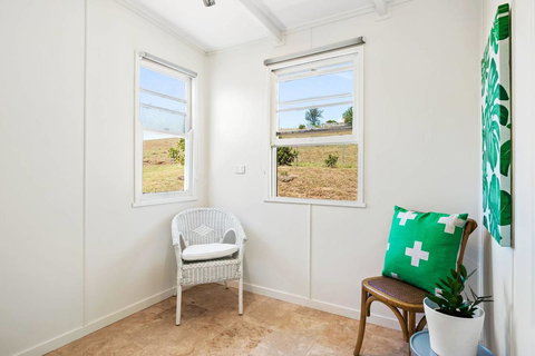 Hollow Tree Farm - Accommodation Mount Tamborine 7