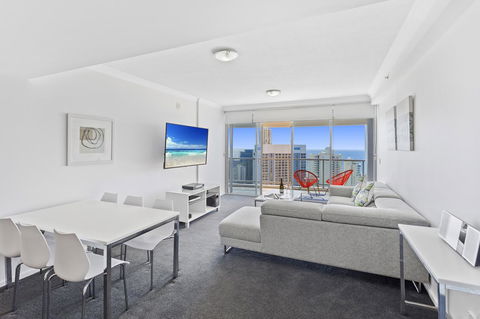 Holiday Holiday Chevron Renaissance Apartments - Accommodation Mount Tamborine 27