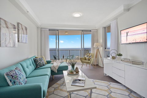 Holiday Holiday Chevron Renaissance Apartments - Accommodation Mount Tamborine 25