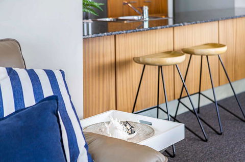 Holiday Holiday Chevron Renaissance Apartments - Accommodation Mount Tamborine 6