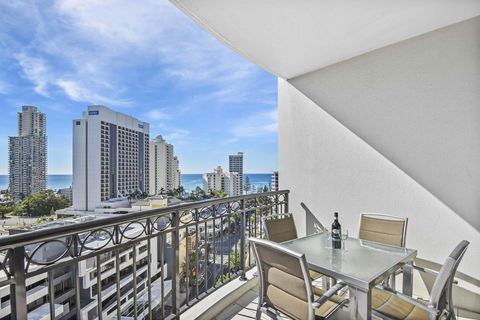 Holiday Holiday Chevron Renaissance Apartments - Accommodation Mount Tamborine 22