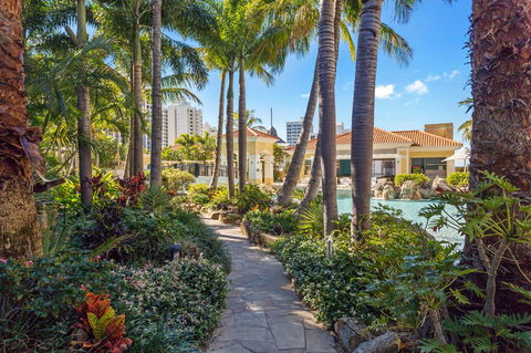 Holiday Holiday Chevron Renaissance Apartments - Accommodation Mount Tamborine 15