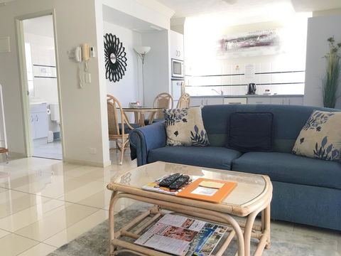 Santa Anne By The Sea - Accommodation Mount Tamborine 9