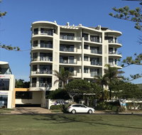Meridian Alex Beach Apartments - Accommodation Mount Tamborine
