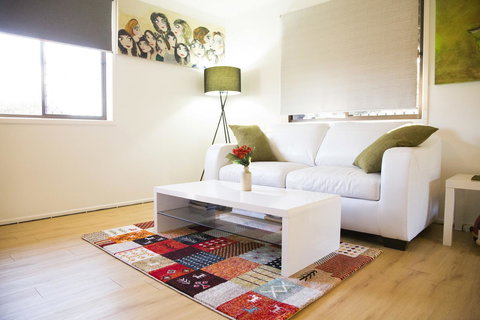 Arthouse - Accommodation Mount Tamborine 6