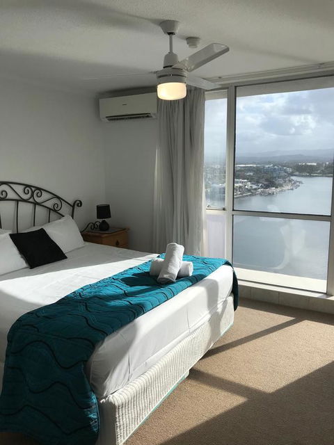 Moorings On Cavill Surfers Paradise - Accommodation Mount Tamborine 32