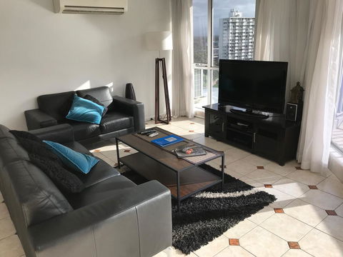Moorings On Cavill Surfers Paradise - Accommodation Mount Tamborine 37