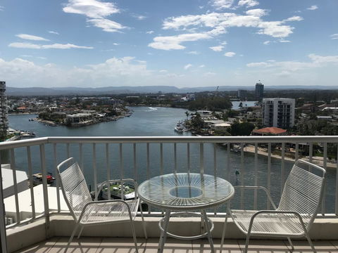 Moorings On Cavill Surfers Paradise - Accommodation Mount Tamborine 25