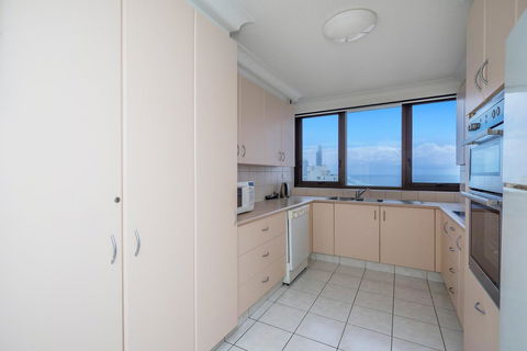 Surfers Aquarius On The Beach - Accommodation Mount Tamborine 36