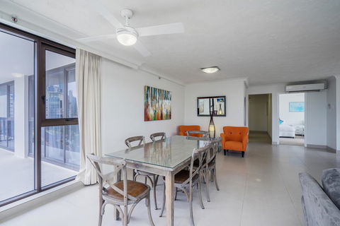 Surfers Aquarius On The Beach - Accommodation Mount Tamborine 43