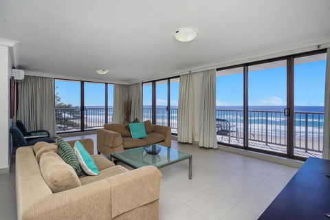 Surfers Aquarius On The Beach - Accommodation Mount Tamborine 26