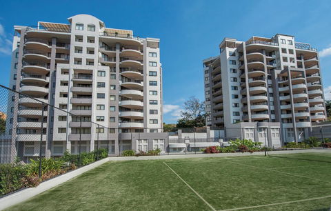 The Oasis Apartments - Accommodation Mount Tamborine 4