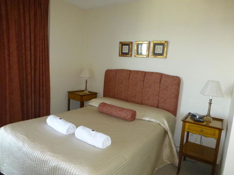 The Oasis Apartments - Accommodation Mount Tamborine 18