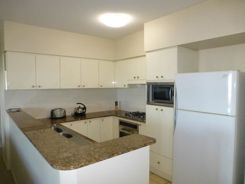 The Oasis Apartments - Accommodation Mount Tamborine 16